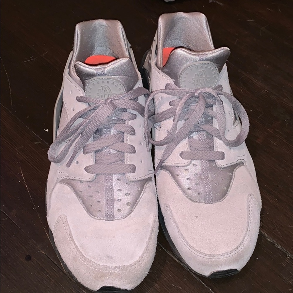 Hurache Grey